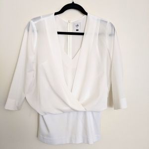 Cabi Spring 2018 top. Beautiful flowy white top